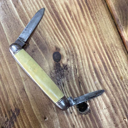 Vintage pocket knife #60