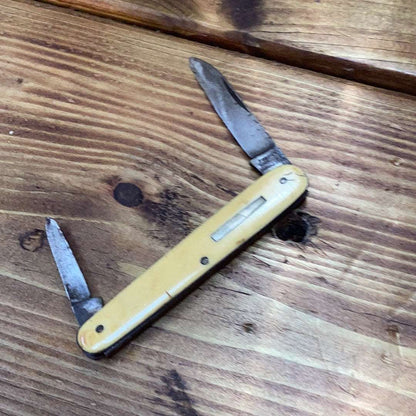 Vintage pocket knife #39